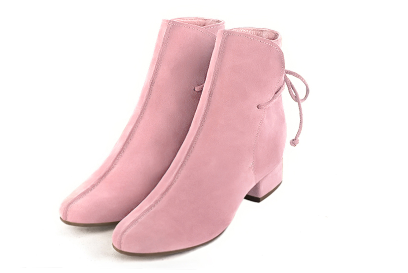 French elegance and refinement for these carnation pink dress booties with laces at the back, 
                available in many subtle leather and colour combinations. Customise or not, with your materials and colours.
This charming ankle boot with its back lacing fits snugly around the ankle.
  
                Matching clutches for parties, ceremonies and weddings.   
                You can customize these lace-up ankle boots to perfectly match your tastes or needs, and have a unique model.  
                Choice of leathers, colours, knots and heels. 
                Wide range of materials and shades carefully chosen.  
                Rich collection of flat, low, mid and high heels.  
                Small and large shoe sizes - Florence KOOIJMAN